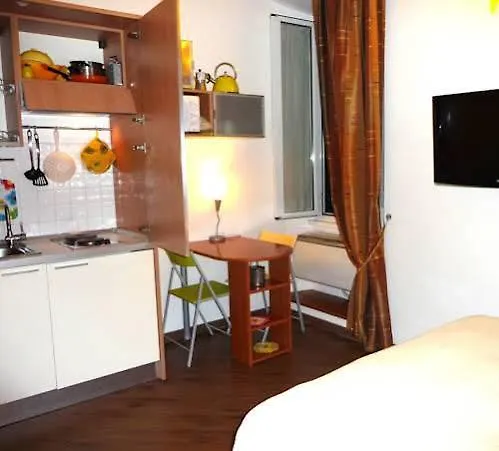 Doria Suites 0*, Rome Italy